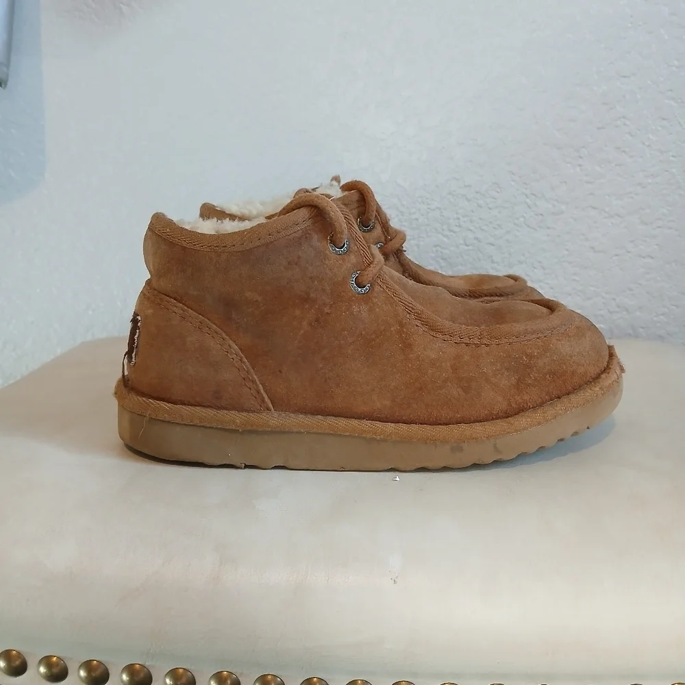 UGG Boys Brown Tan Suede Lace Up Boots Boities Size 10